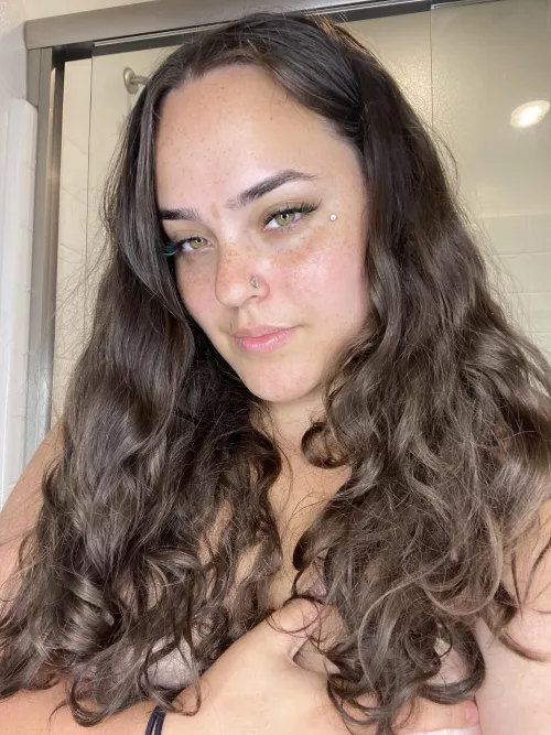 Shower Selfieee by YummyAnaliyah