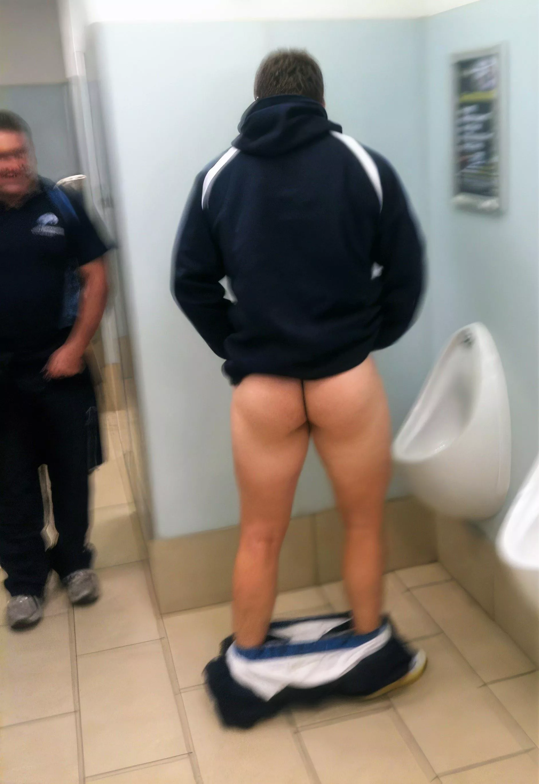 tighty whities around the ankles, oh my posted by triceratops781