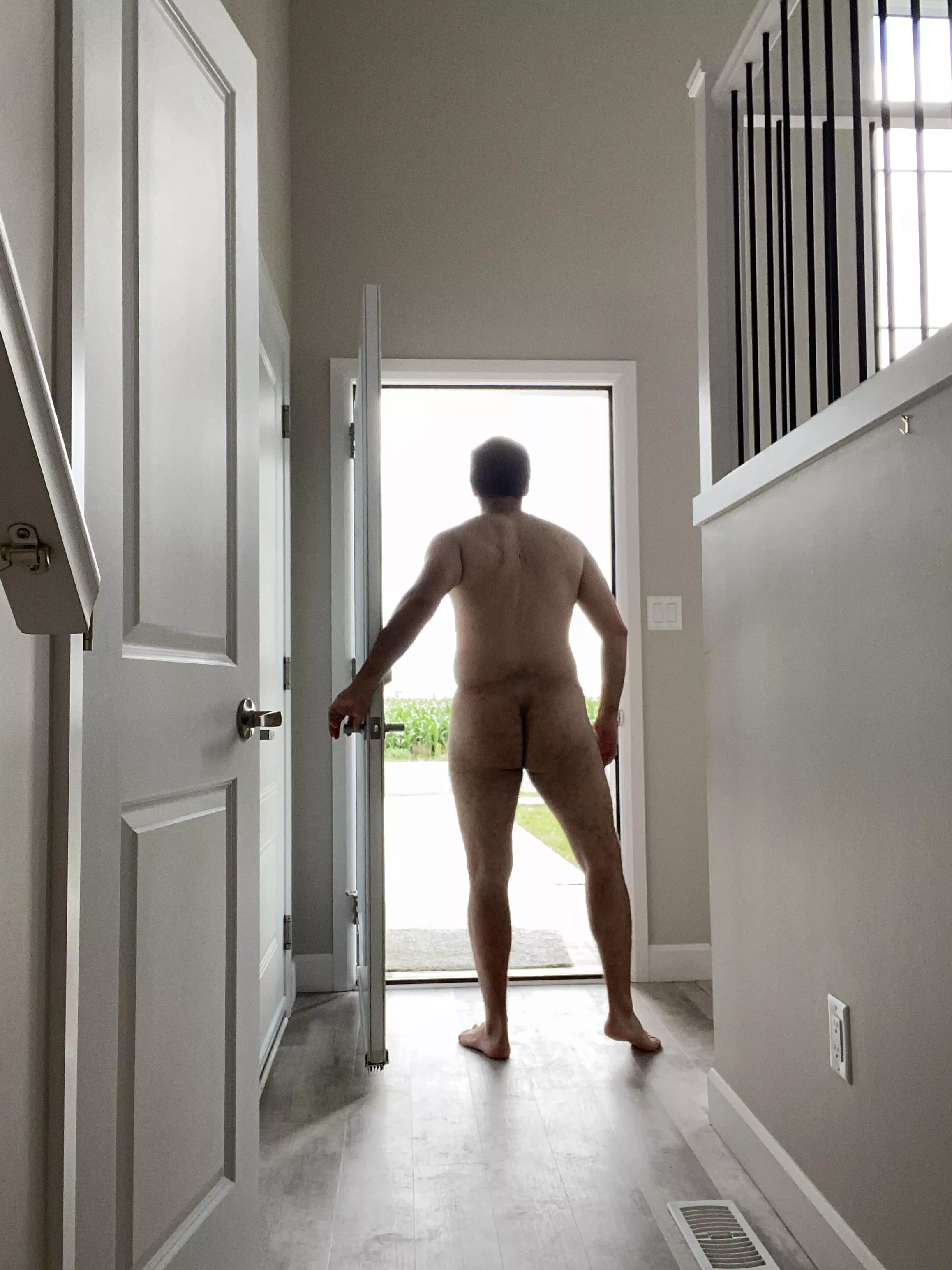 Waiting for Amazon delivery… posted by itsalongshot35