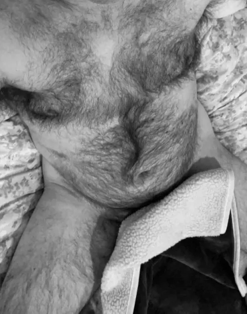 What's under the sheets and all this hair? by dav555027