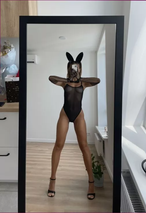 Come here ! posted by tragicappraisal45