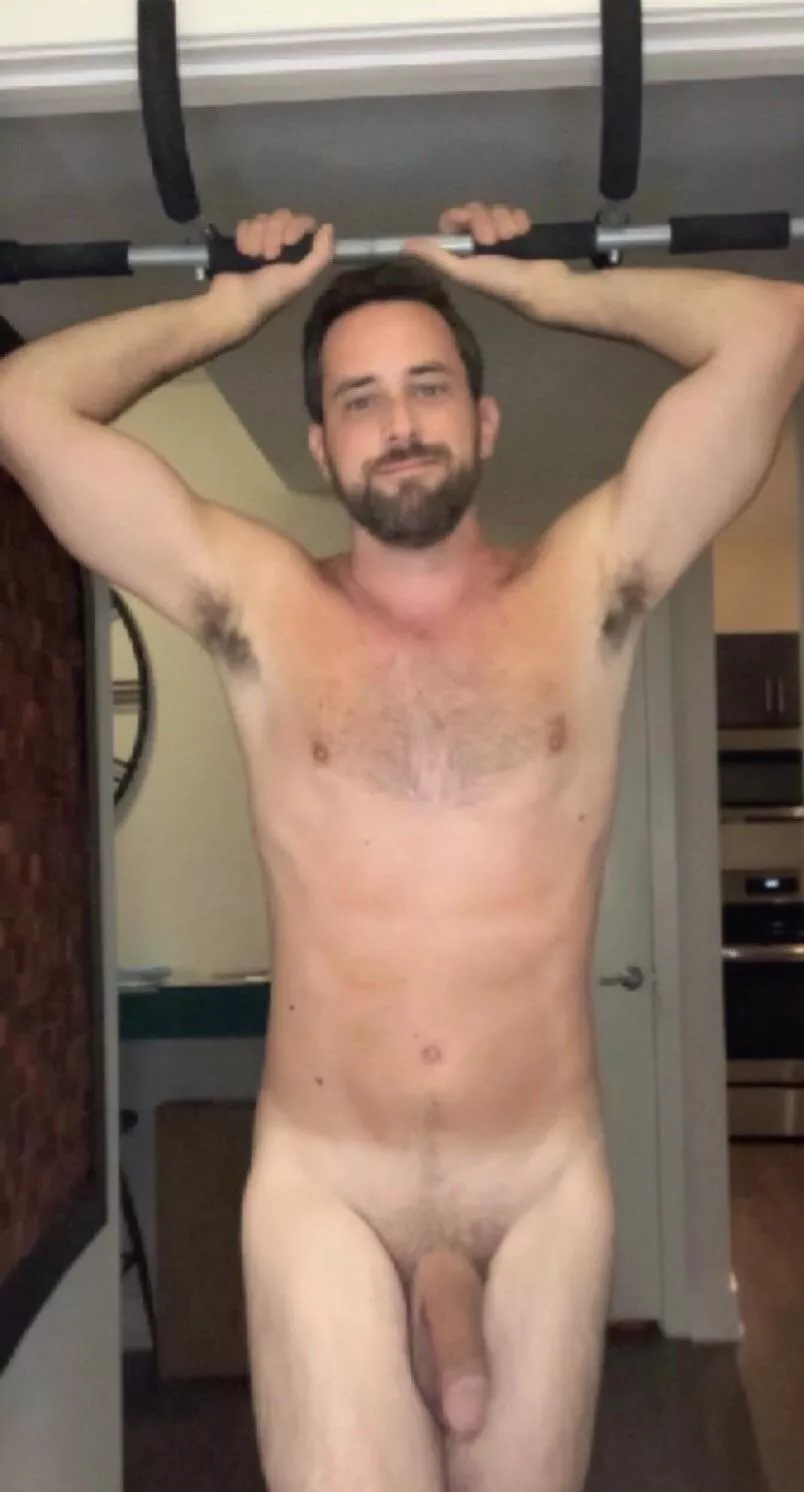 Come work out with me? posted by sexysecretguy69