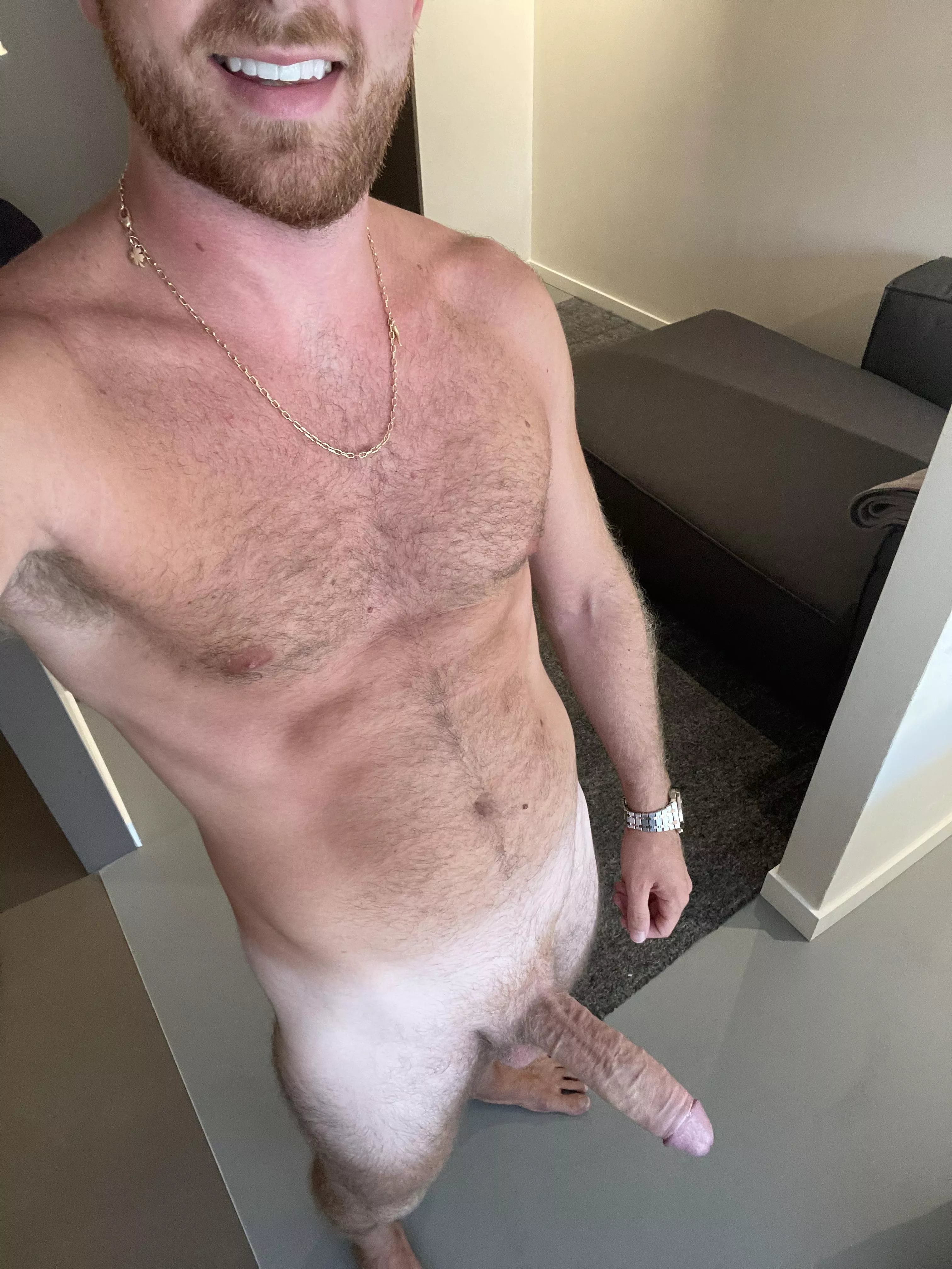 Experienced, hung & fit bull in Europe - London/Southern Italy/Mykonos posted by untiredreamer