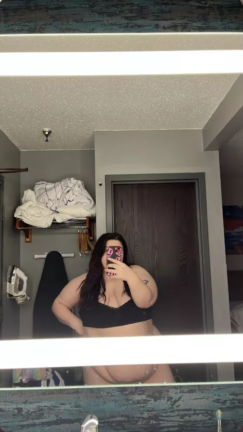 Hope your day is good by Omgggkayyyy