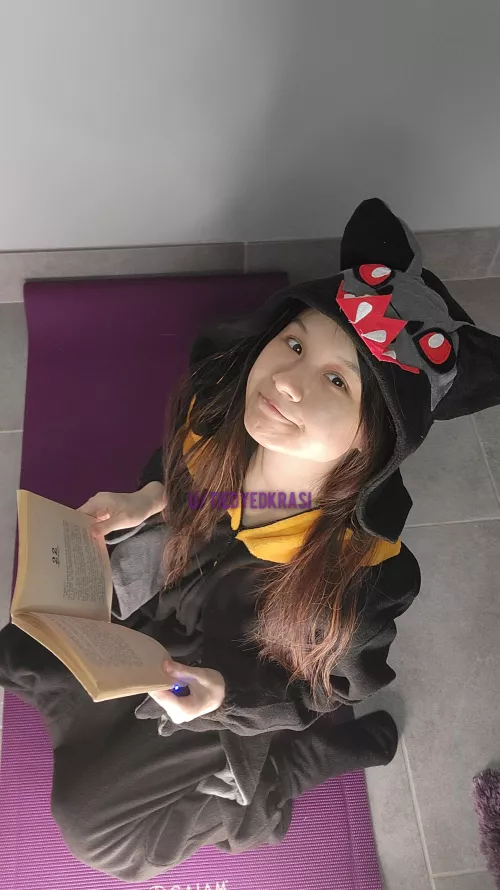 I should've put a shadow of a dildo over my face by tiedyedkrasi