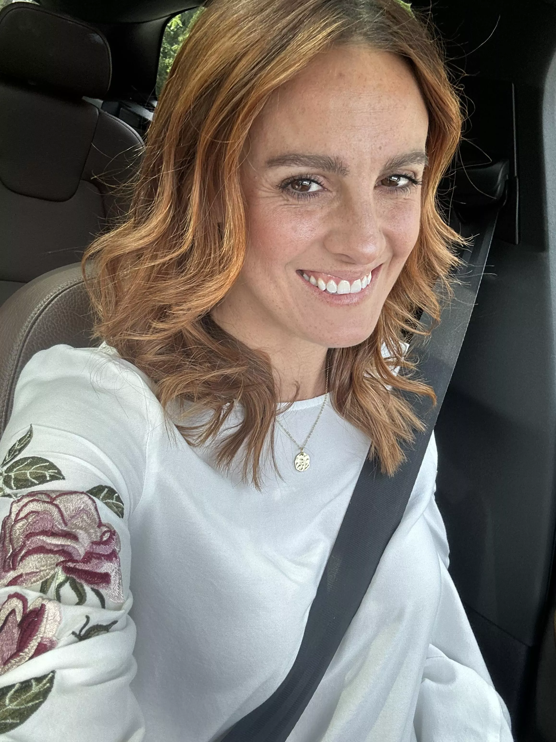 Typical car selfie [F] posted by Tay-Rae773