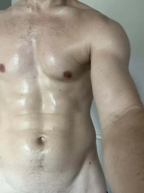 Who turned the heat on [M] by MC_Gy11