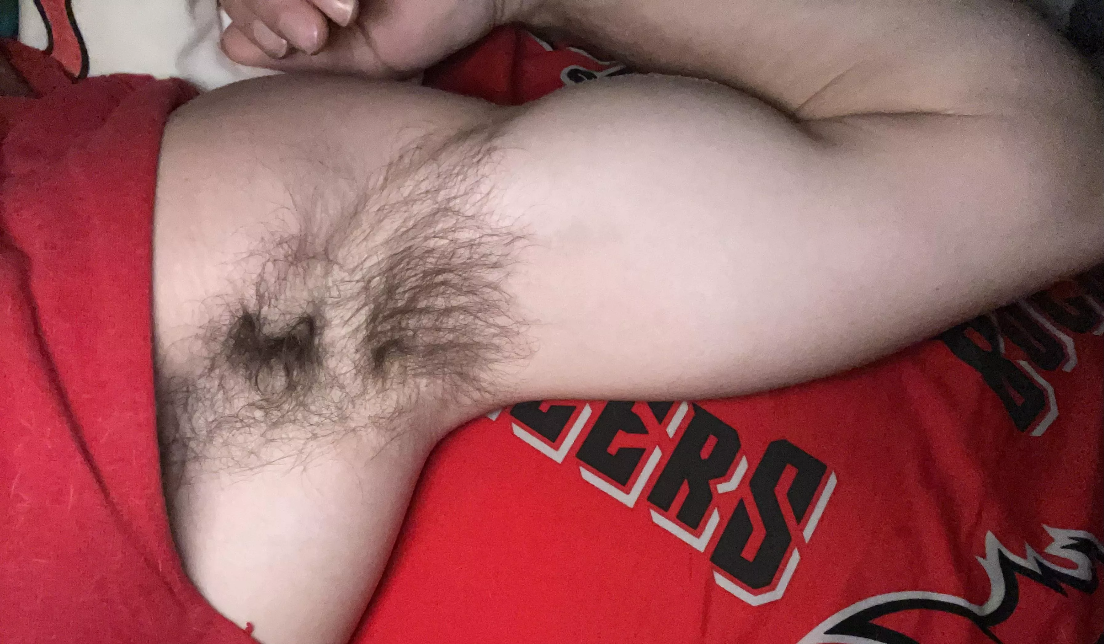 Would you enjoy the sight of this? posted by smoothpitsarehot