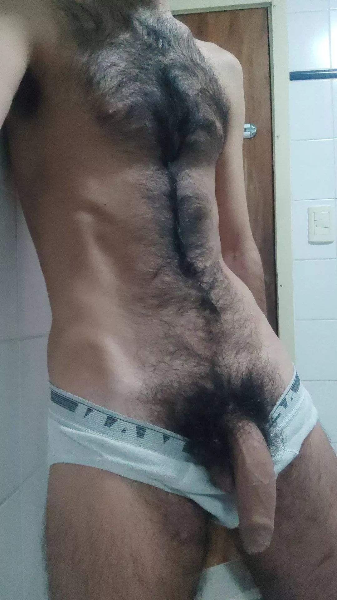 Hello [33] posted by flaxxx9