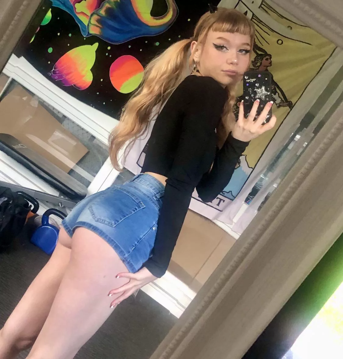 hi friends :D posted by pocketpixxie