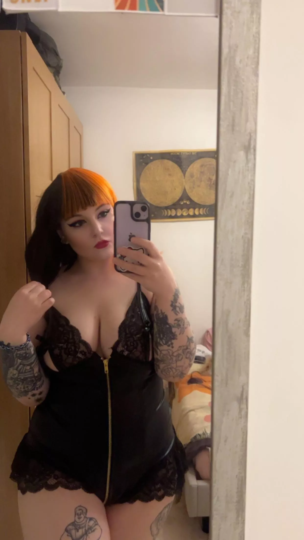 I dress up all sexy for him and I get no attention posted by Gothgeorgie