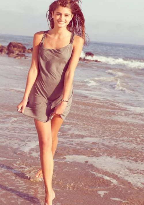 Taylor Marie-Hill by Askewflour