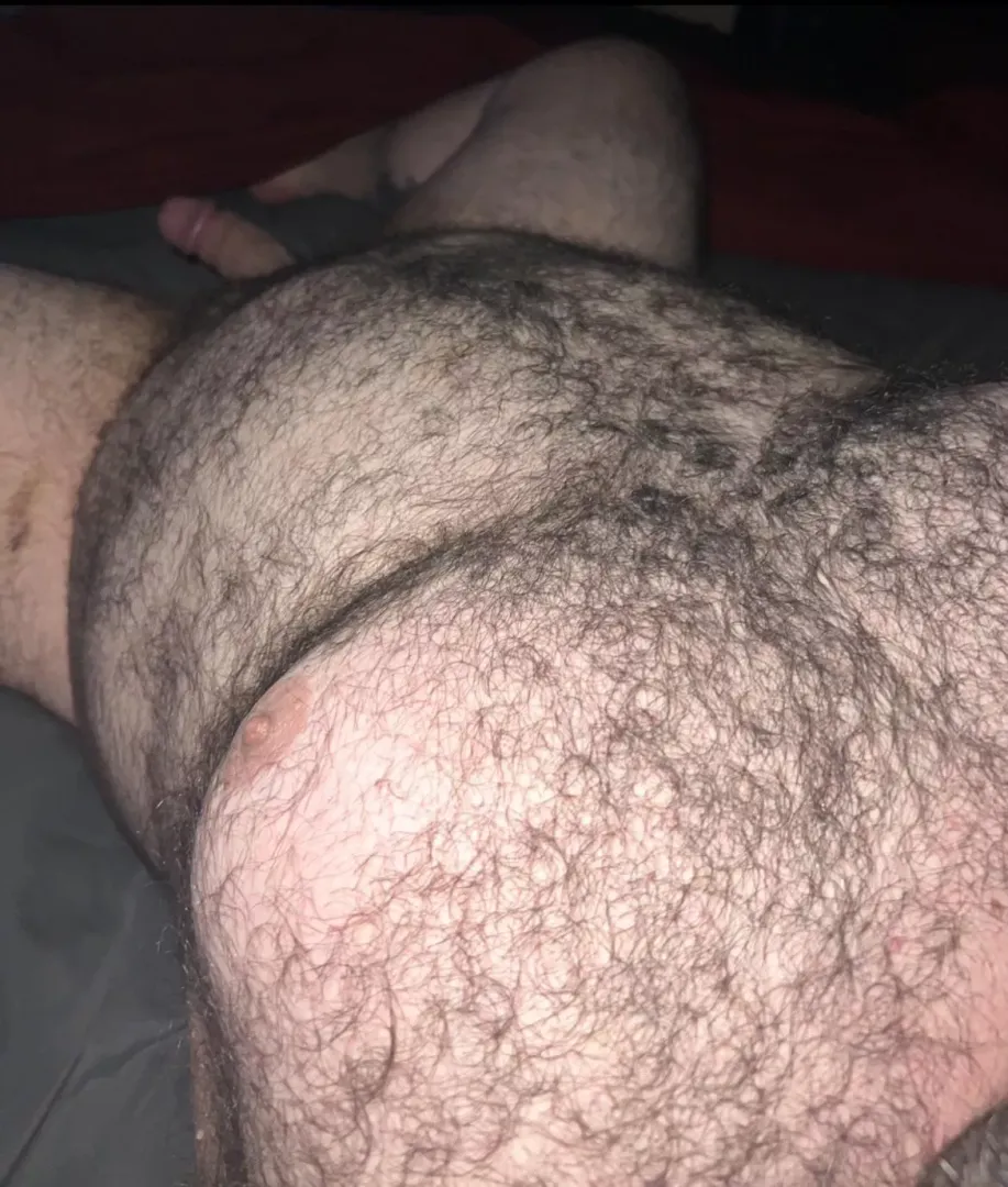 Come snuggle up babe🐻😉 posted by bigmikemccarthy