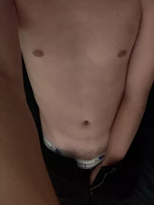 im a shy twink, but sometimes i can get very naughty😌🫣 by seducsergei