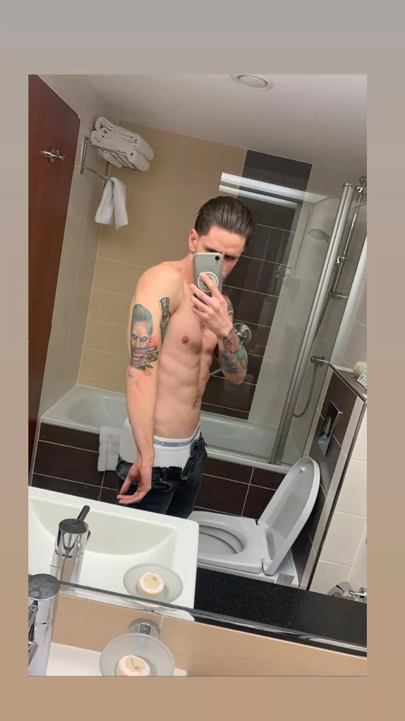 in my calvins posted by Chemical-Channel1308