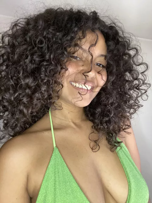 Would you pull my hair while fucking me? by ParkingIces