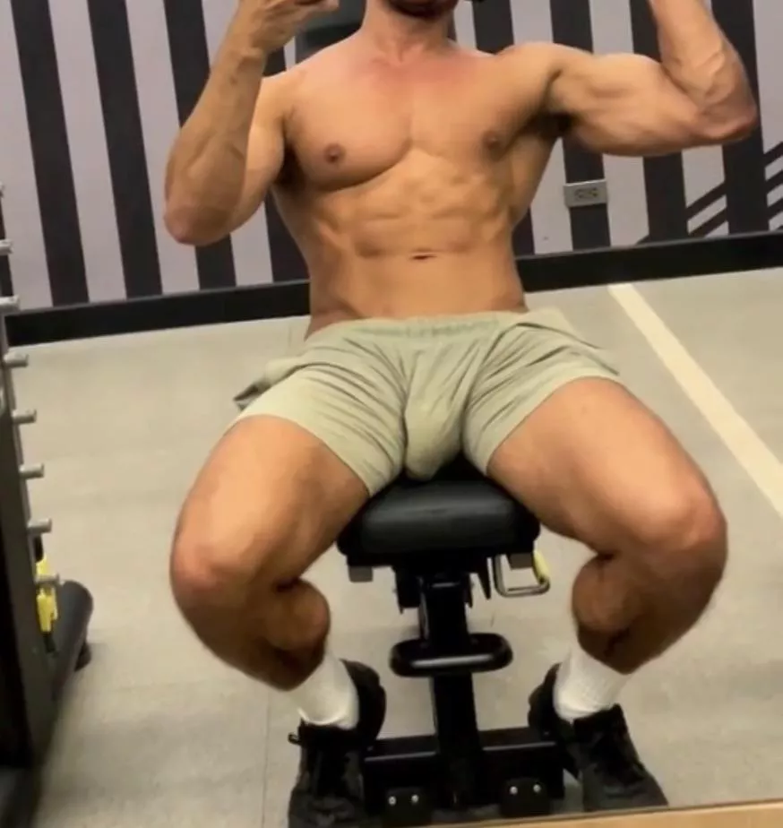 Gotta get that pu[m]p in! posted by AnonymousJAM1