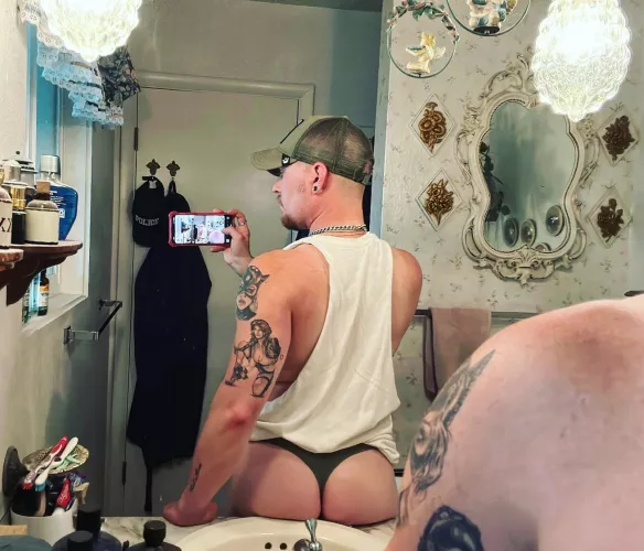 It’s too hot for clothes by aby_ryn