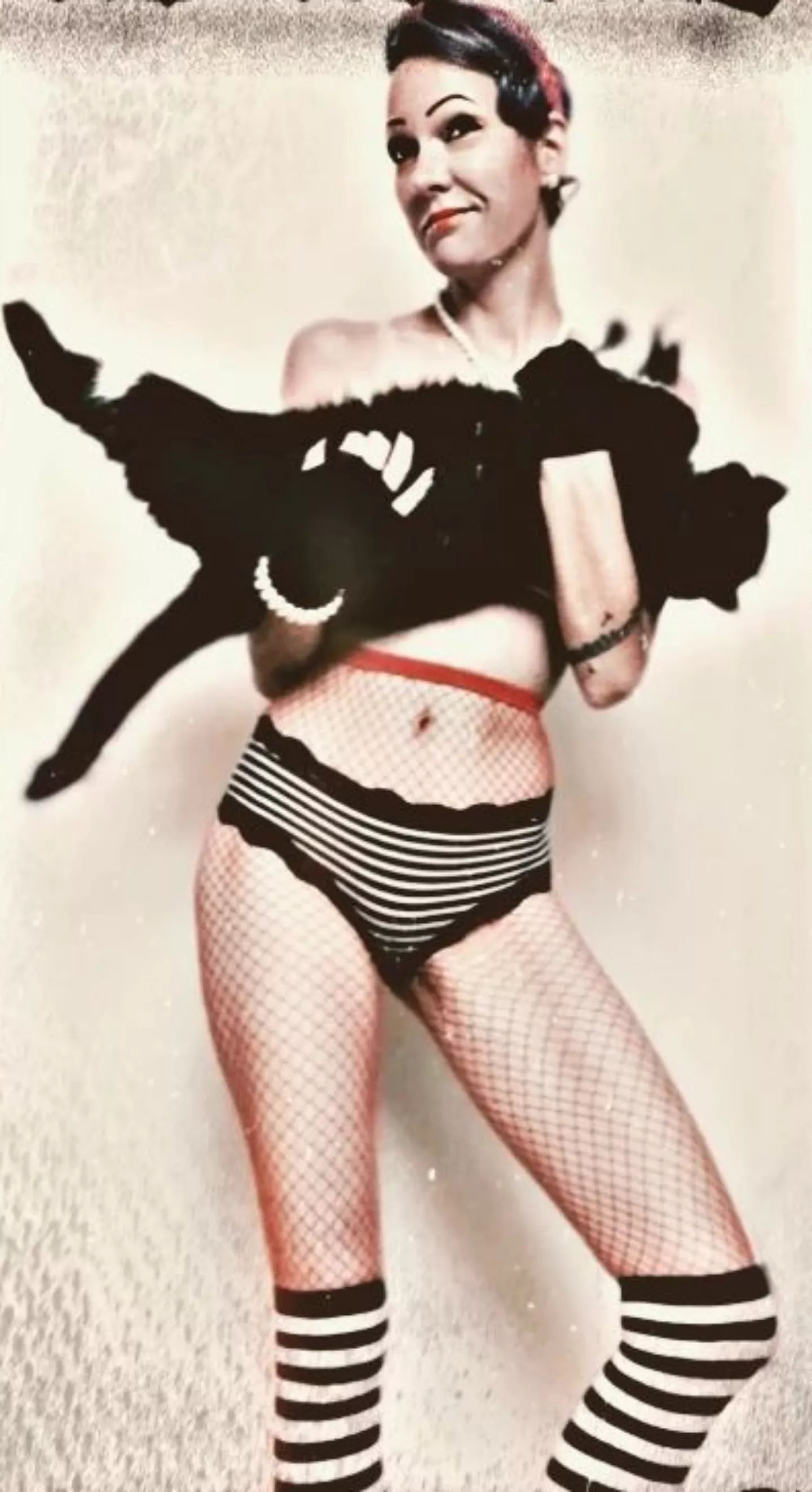 @kaesemutter_phoenix posted by evilman91