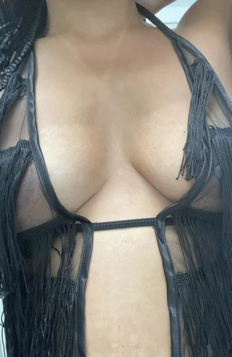 Sexy but clothed 😉I think tan lines are so sexy💦 posted by SagittariusSexy