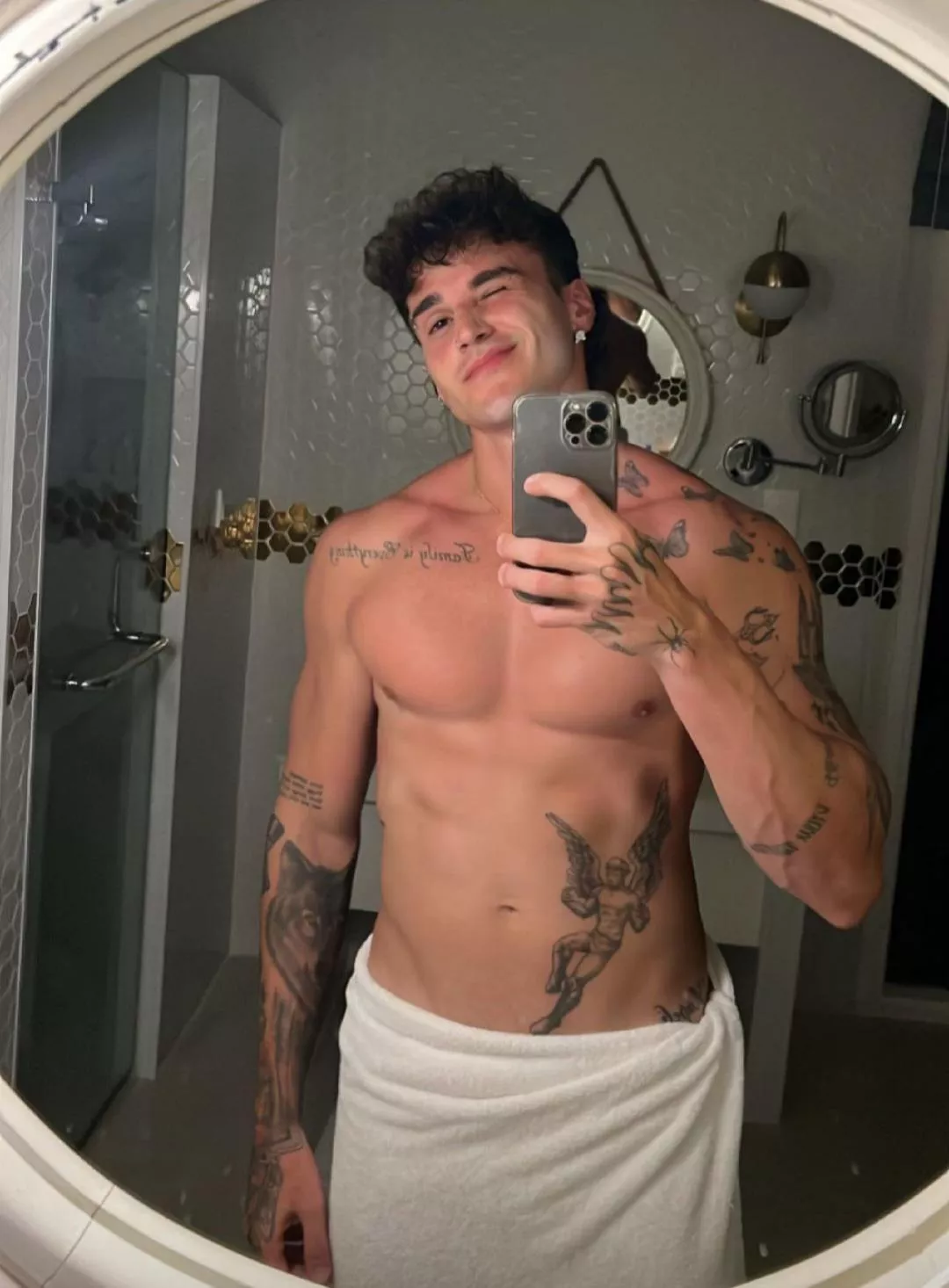 Weekend! posted by bistomasto