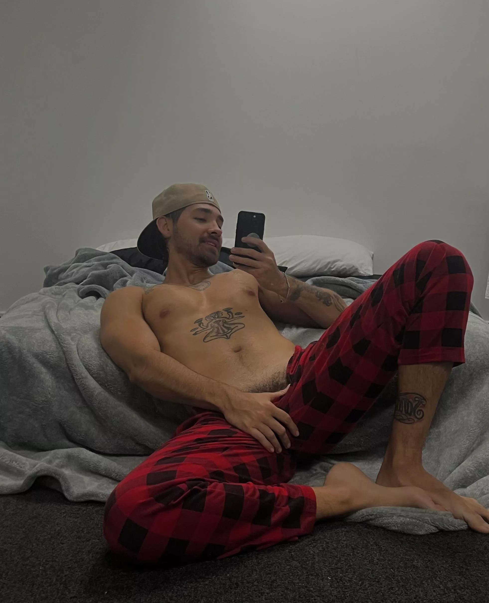 Well hi posted by Mission_Bad_5657