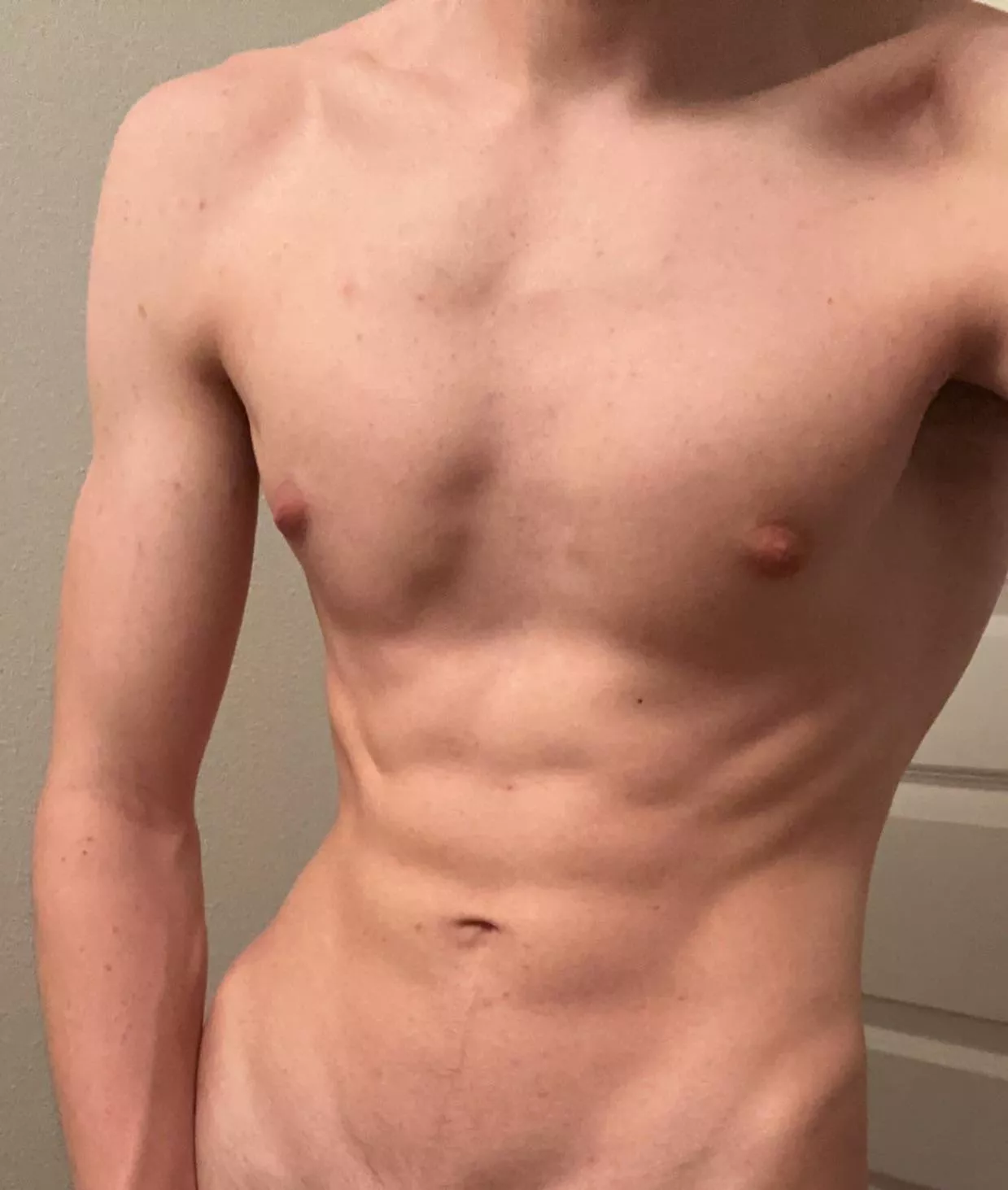 Who’s hitting it with me 23M posted by Complete_Dinner4693