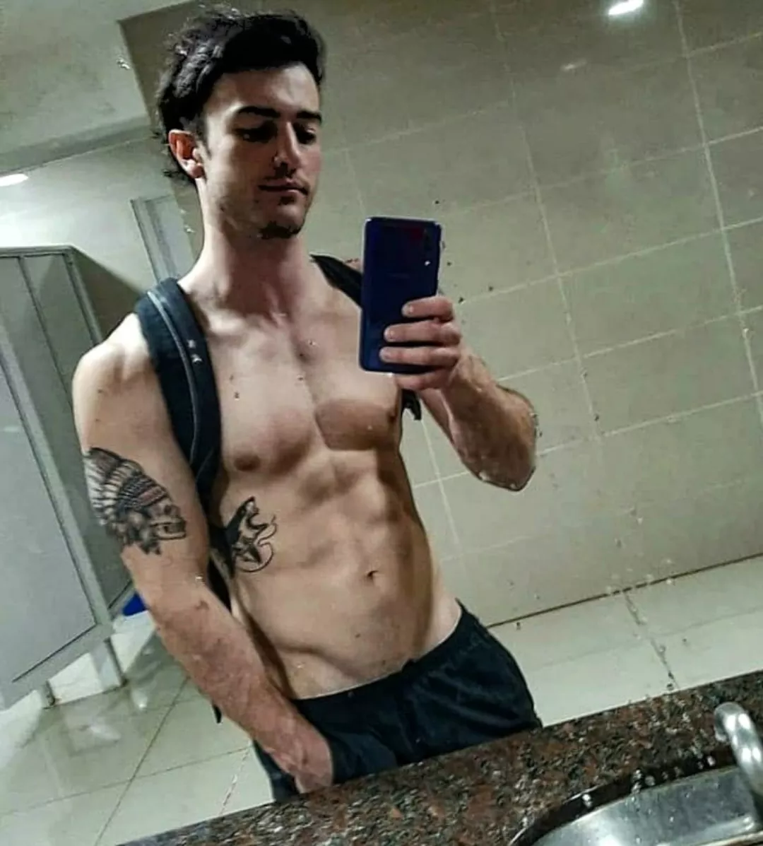 Would you like to be my gym bro? posted by Powerful_Maybe_9304