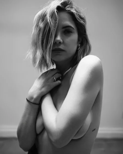 Ashley Benson by DaMeowIndaHouse