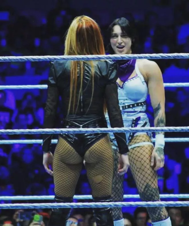 Becky Lynch ass posted by WWEHotWomen