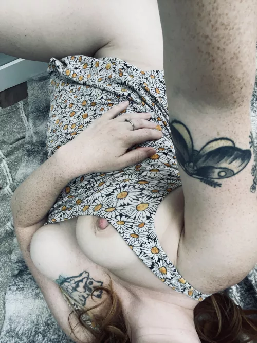 Do you like freckles? by harlowfoxx