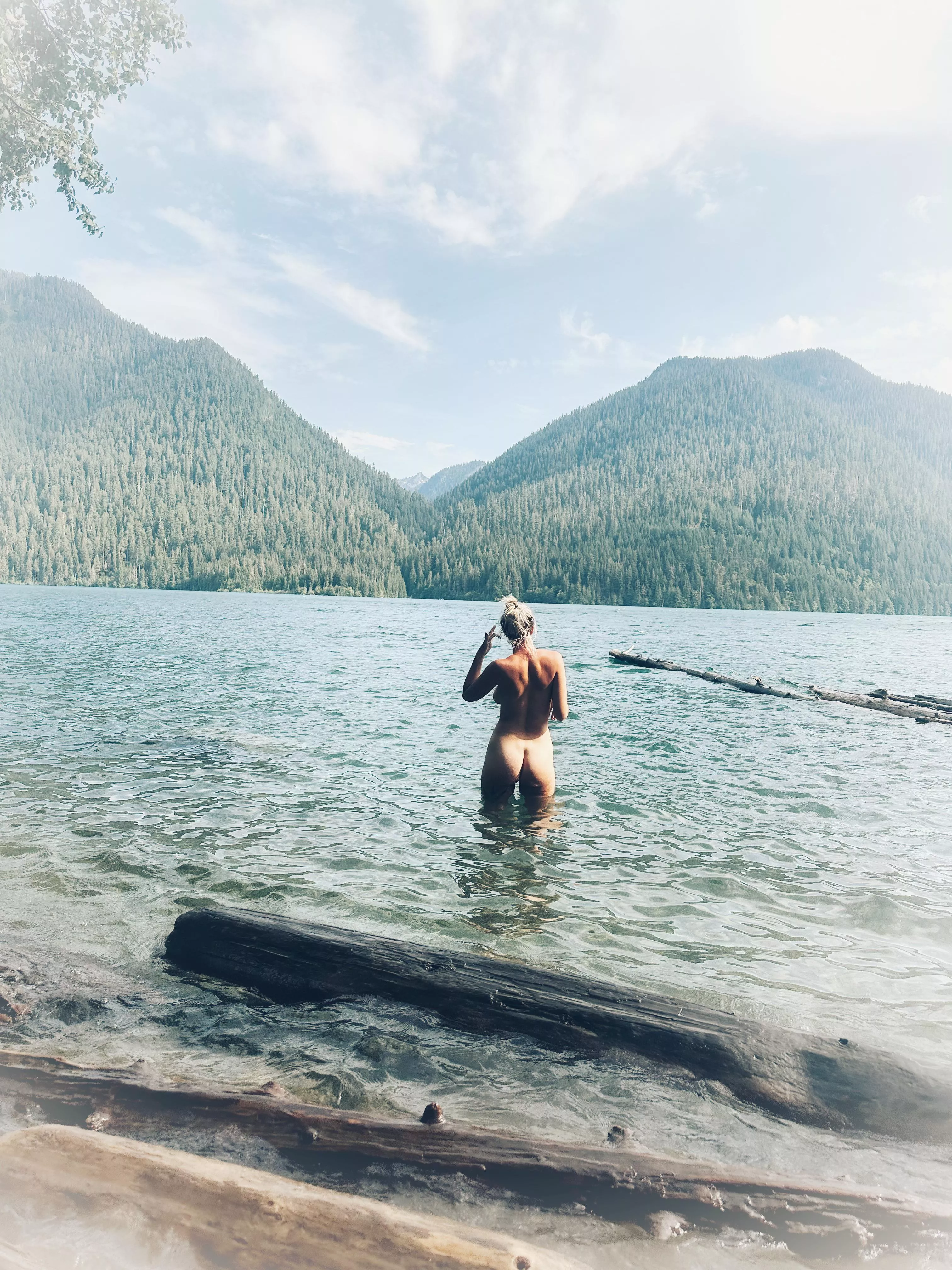 Enjoying the views! posted by incocknito420