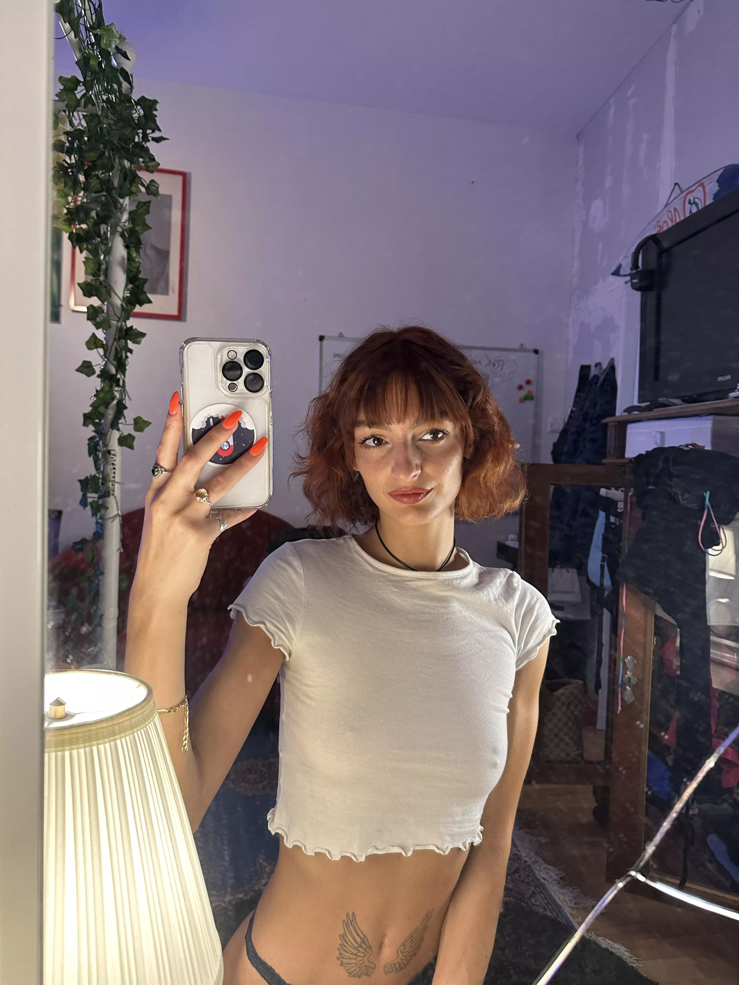 heard you're into cute girls in croptops :) posted by misa_blossom