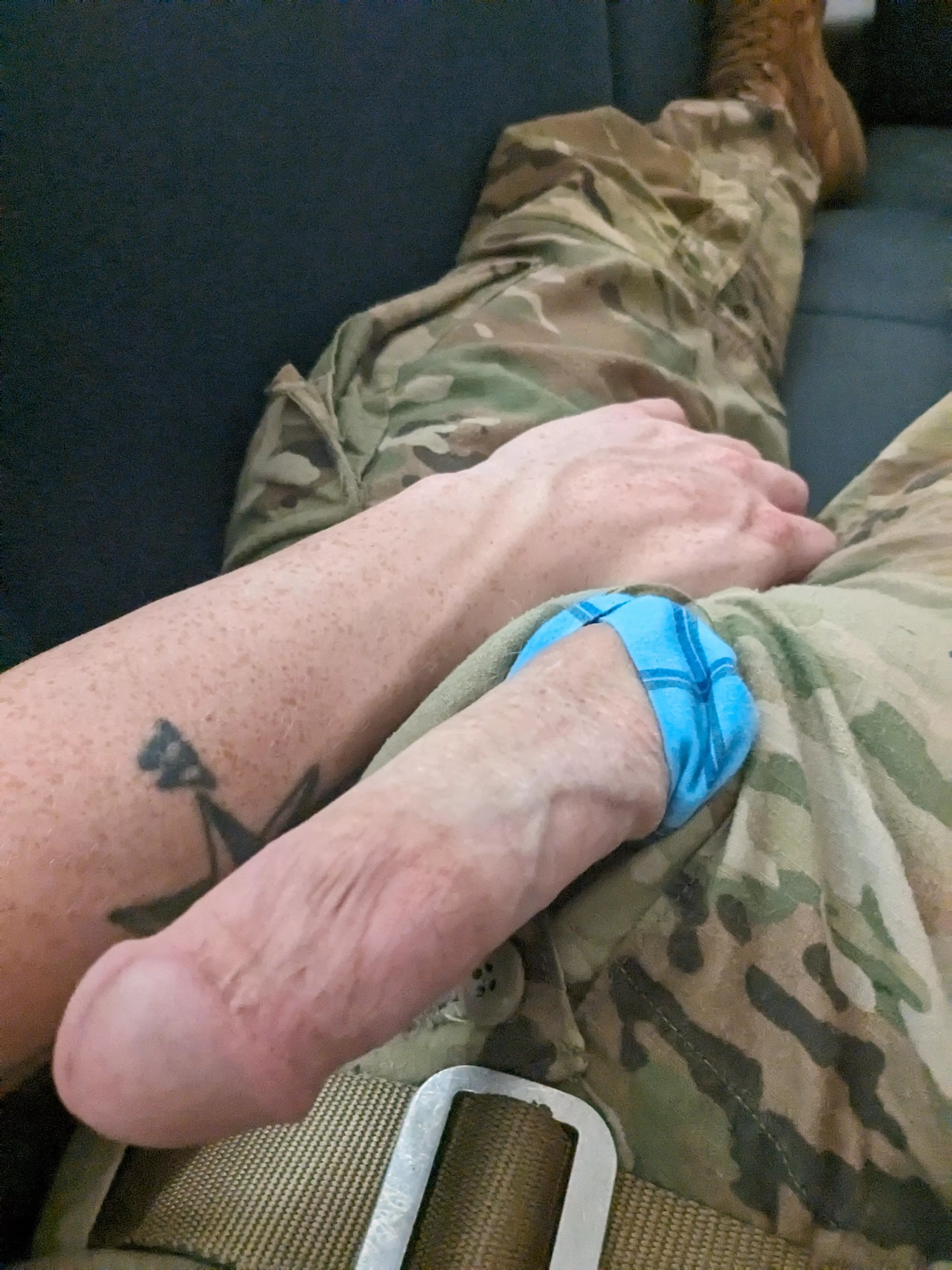 I like to have it out during work. Could u secretly service me? posted by Docholiday42