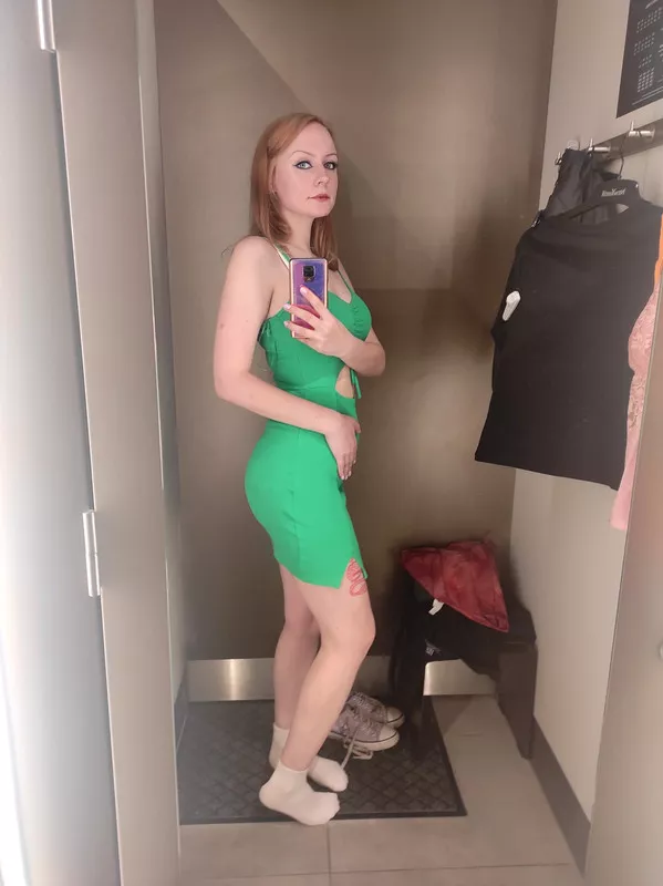 I wouldn't mind a few kisses posted by browneyesx