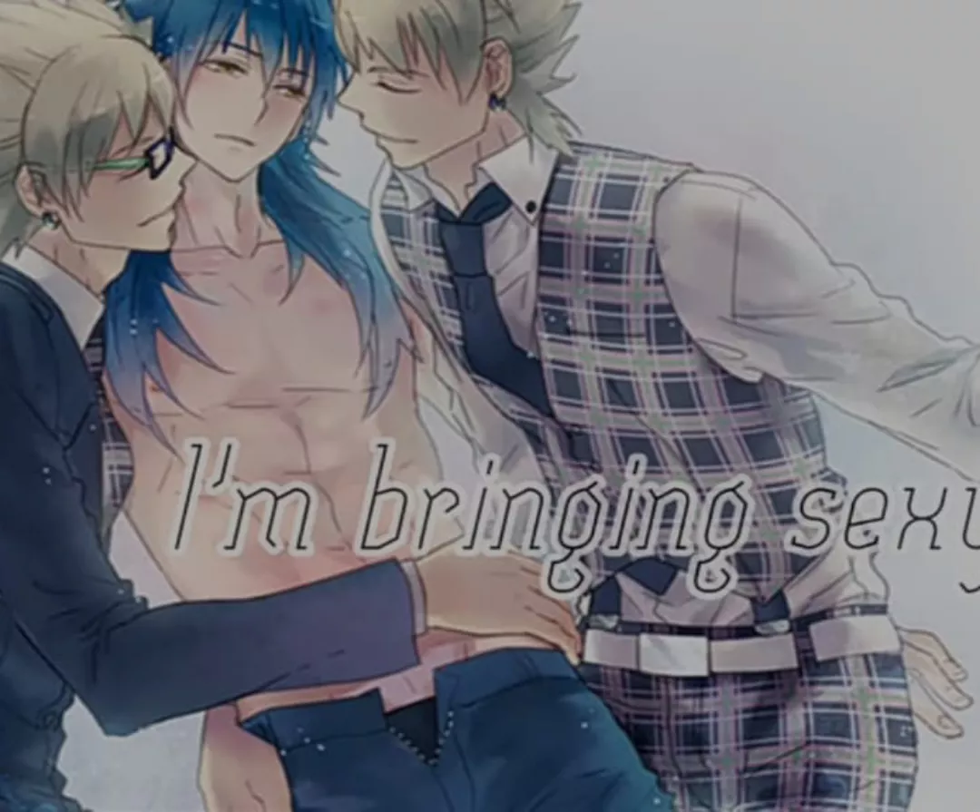 Just wondering if anyone knows the name of this? Was told it's an anime but didn't say the name.... posted by CabuaL_Larua101