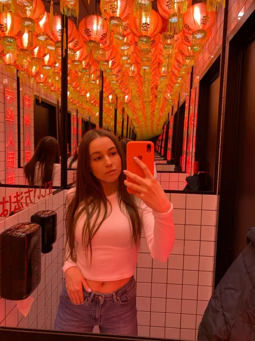 my tummy looks good with this crop top👅👅👅👅 by ZaychikPupsik