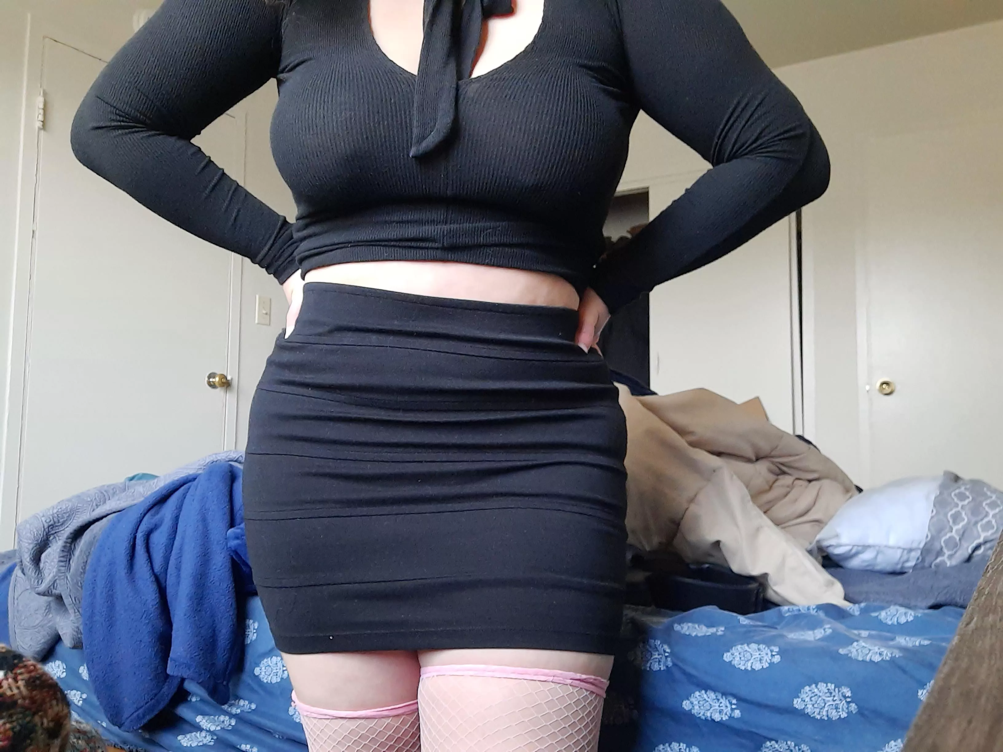 Right after I got home from work, the shirt gets untucked posted by daphnethedryad