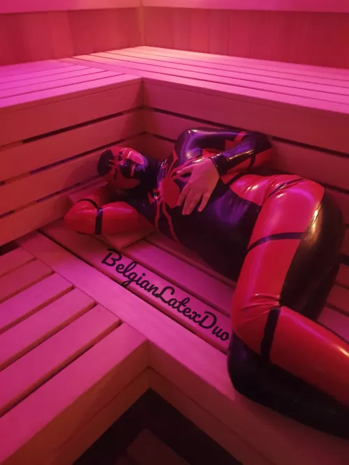 Wellness day... by BelgianLatexDuo