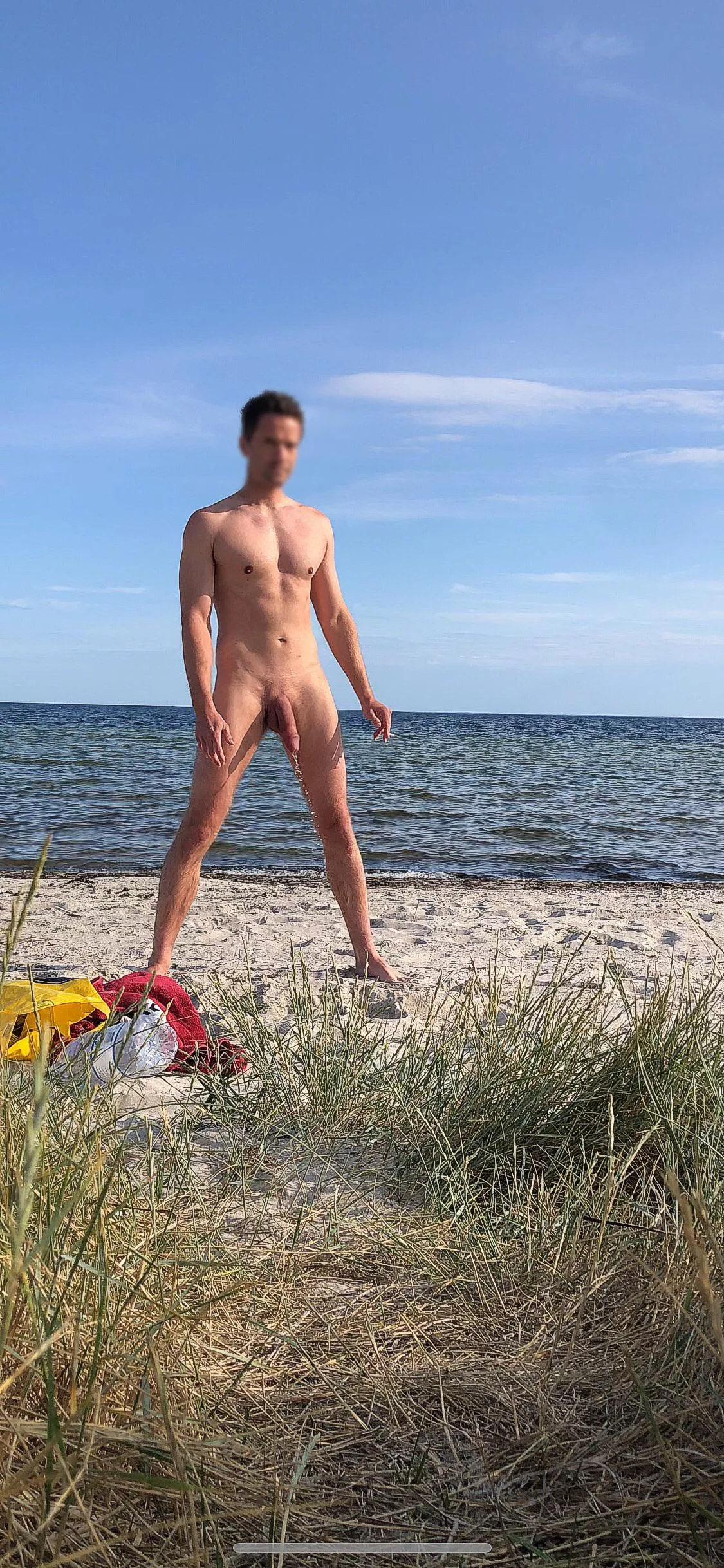 A leakage on the beach posted by Eventyr88