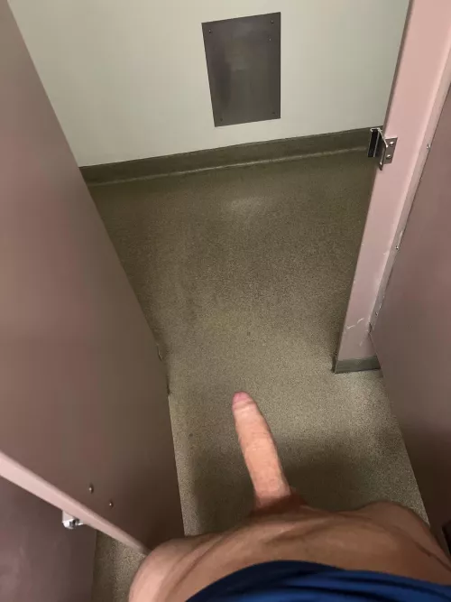 Come meet me in the bathroom? I’m in scrubs by greenajax21