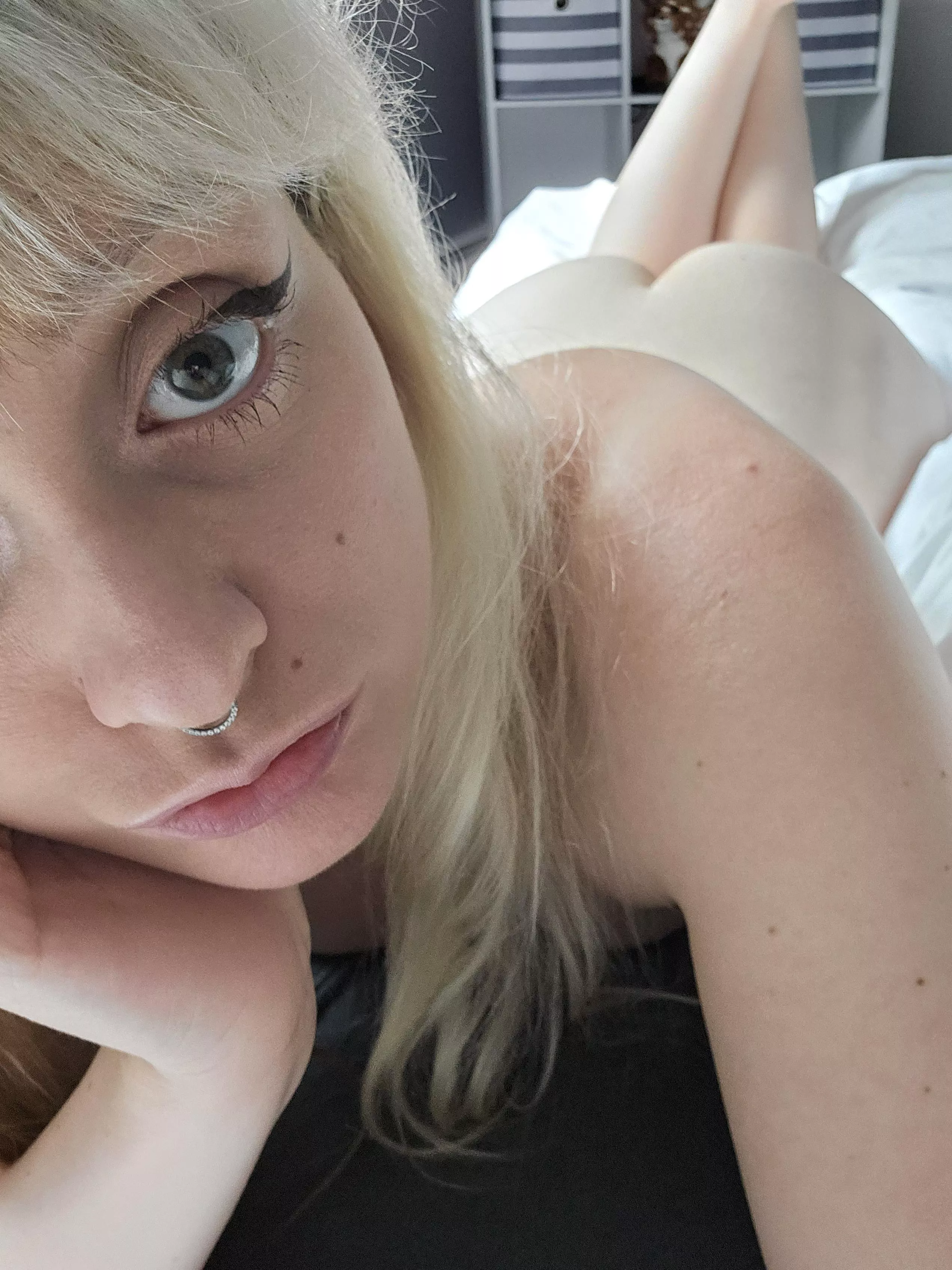 Didn't realize how white is actually was until i took this pic posted by s0rryyourenotawinner