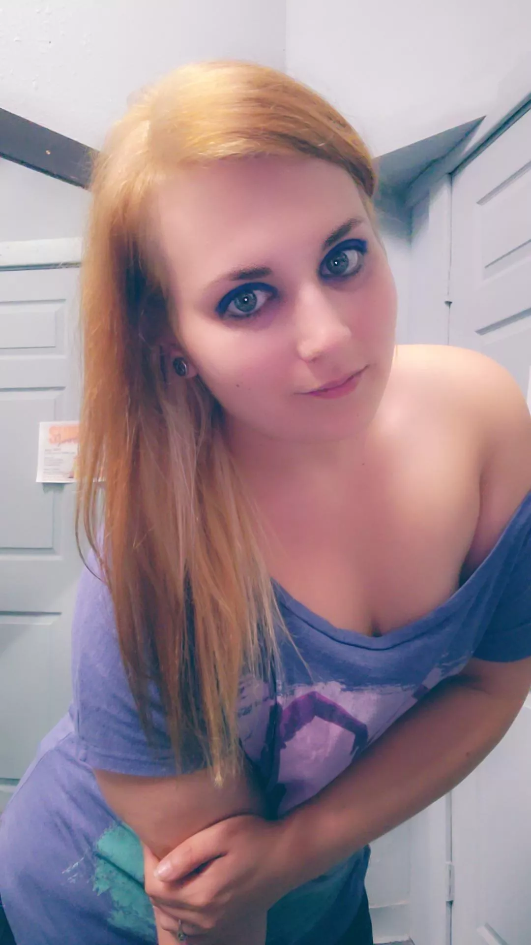 Eyes on me posted by RRazorbabe