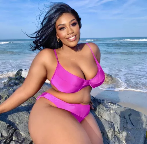 is my pink bikini a slay?? by kennedydavisof