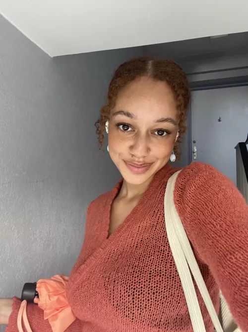 Would you date a red headed mixed Latina? f19 by stayshyendless