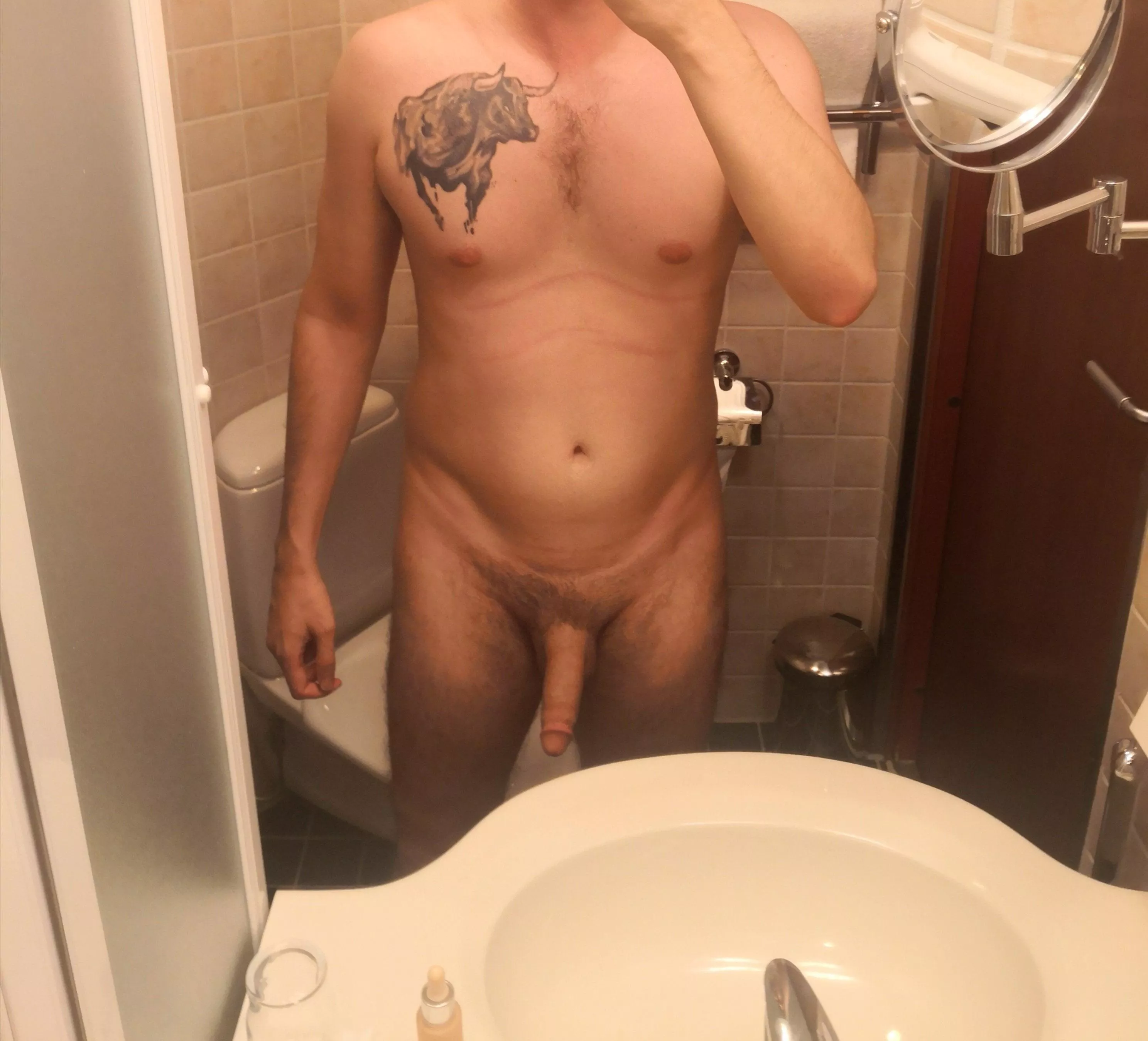 32M traveling to Belgrade, Serbia posted by HungTaurusNY