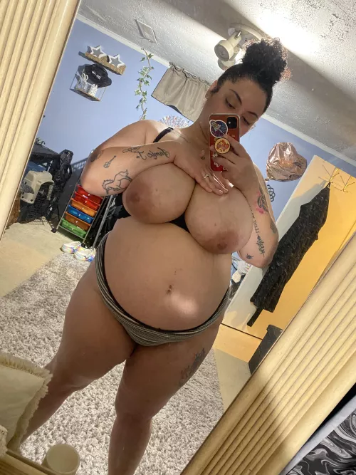 I love being stuffed and filled by NaughtyMaevexx