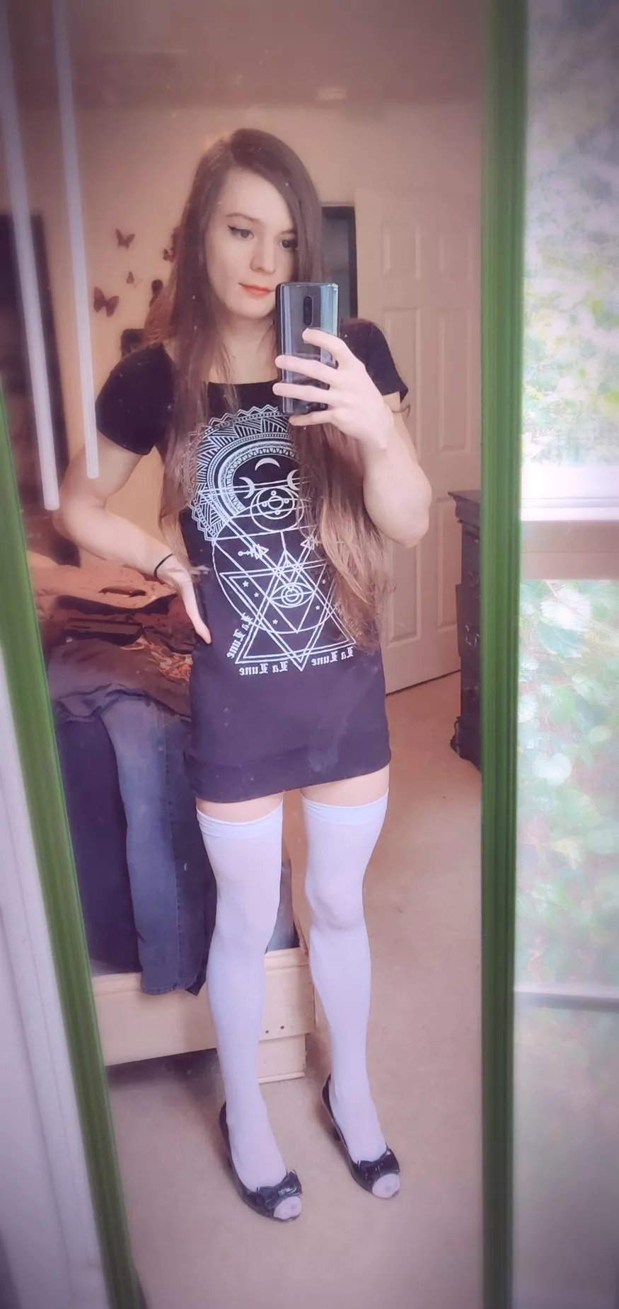 I need more heels in my life 😩 posted by Morty7806