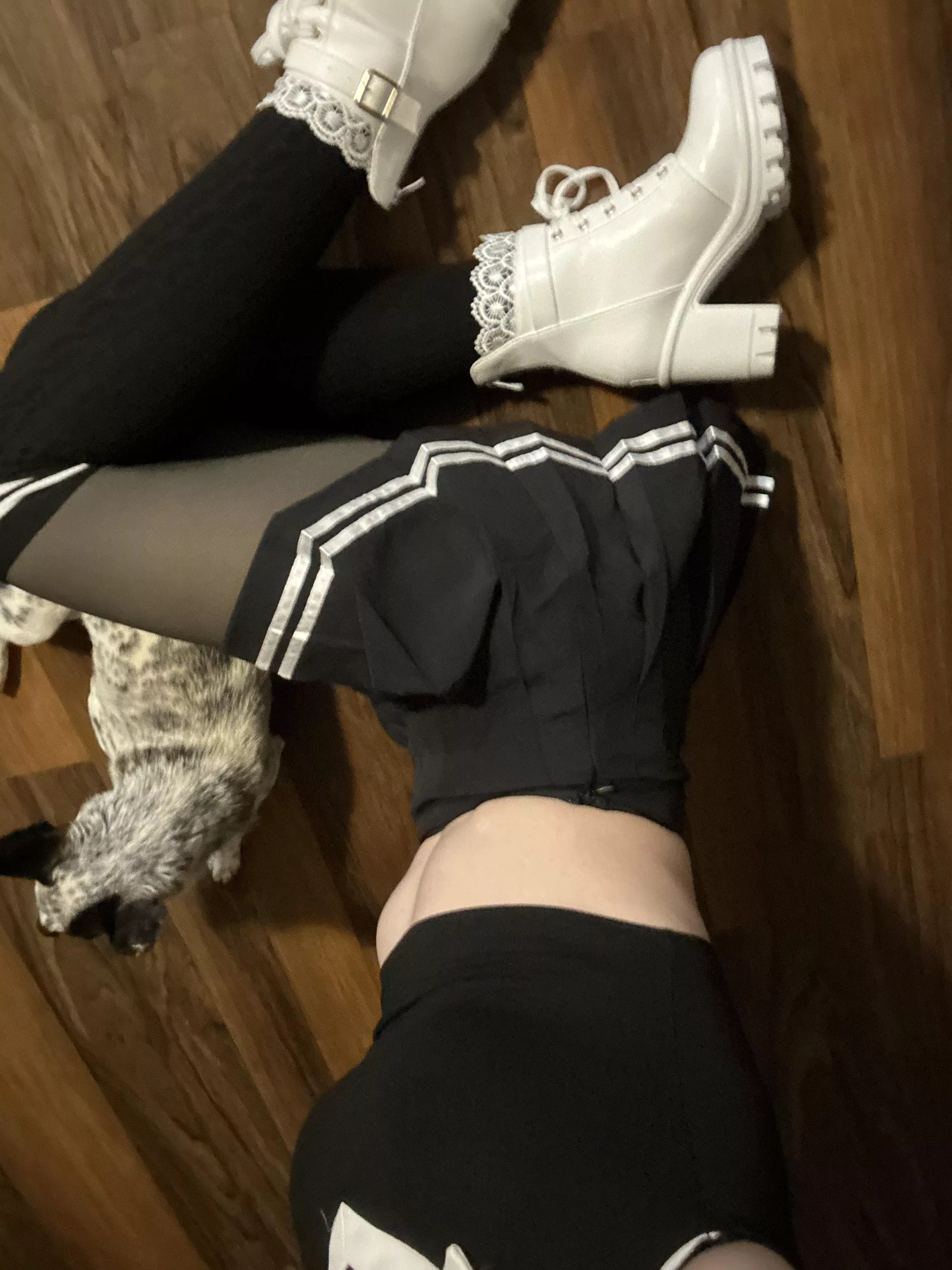 I’m sort of a femboy what do you think? posted by Generic-Dope