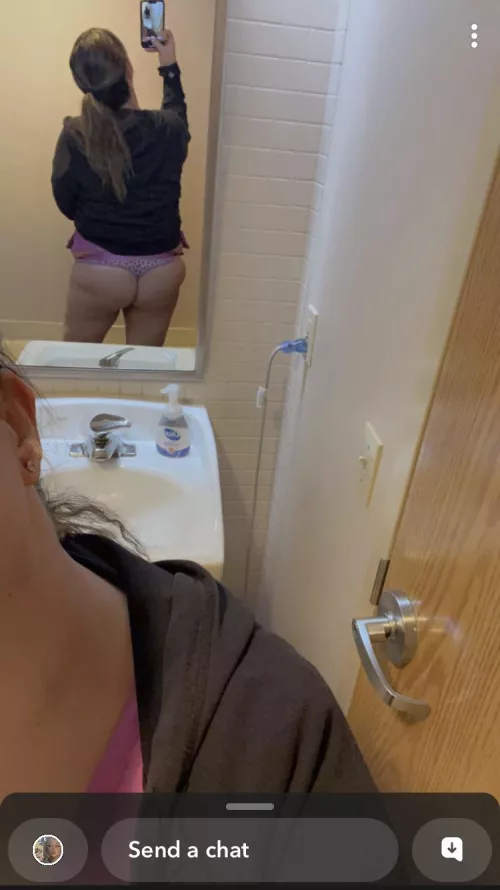 What do you think of my booty? by Vamilfwife